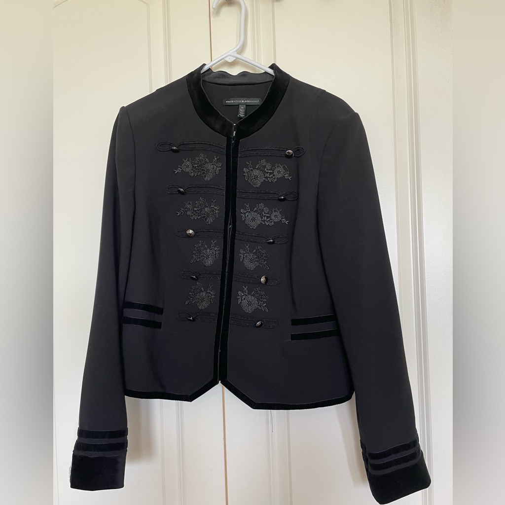 White House Black Market Eastern Inspired Suite Jacket